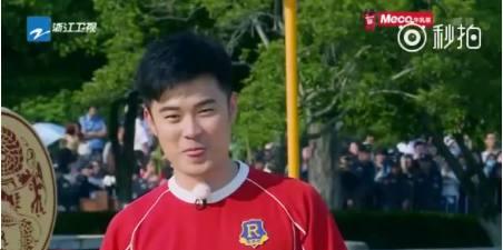 奔跑吧鹿晗被热巴撩,为什么鹿晗陈赫郑恺会退出奔跑吧