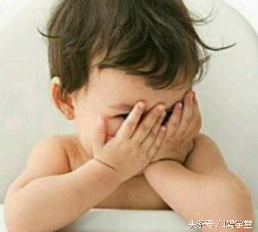 孩子脾气大爱反锁门家长怎么办,一岁的宝宝脾气大怎么纠正