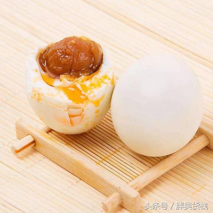 古法腌制高邮咸鸭蛋,高邮咸鸭蛋古法腌制
