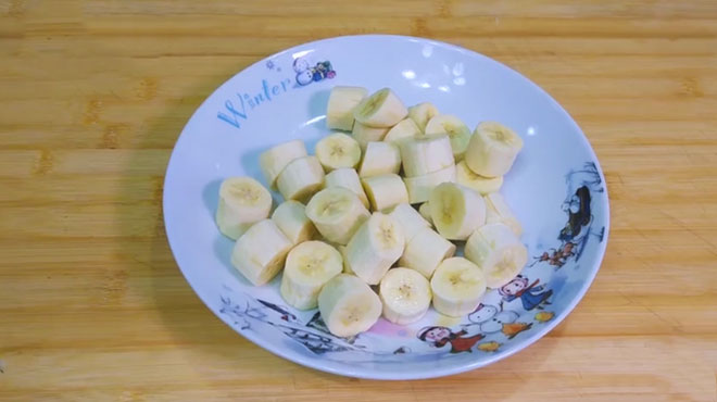 香蕉球的做法油炸,脆皮香蕉球家常做法