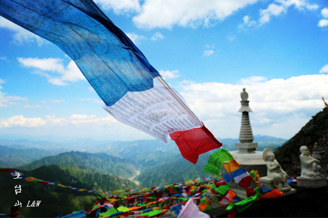 五台山旅游挂经幡,五台山转经筒的经幡图片