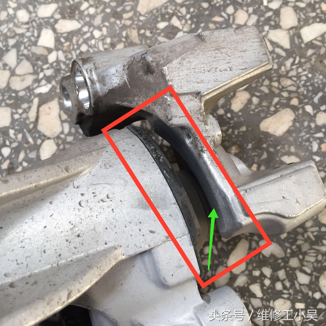 发动机抖动是不是跟没汽油有关,发动机抖动没有故障码为什么