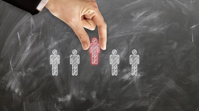 说情抹案、传递串供纸条……纪委“内鬼”钻过哪些漏洞热评+