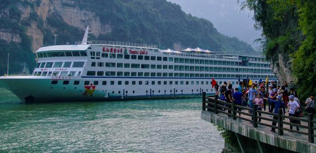 重庆长江三峡游轮值得坐吗,重庆三峡长江游轮