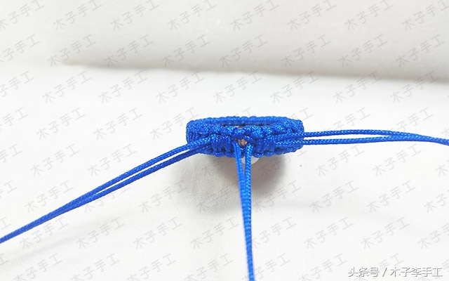 妹子用五毛钱硬币做了一款葫芦钥匙挂，朋友都抢着要