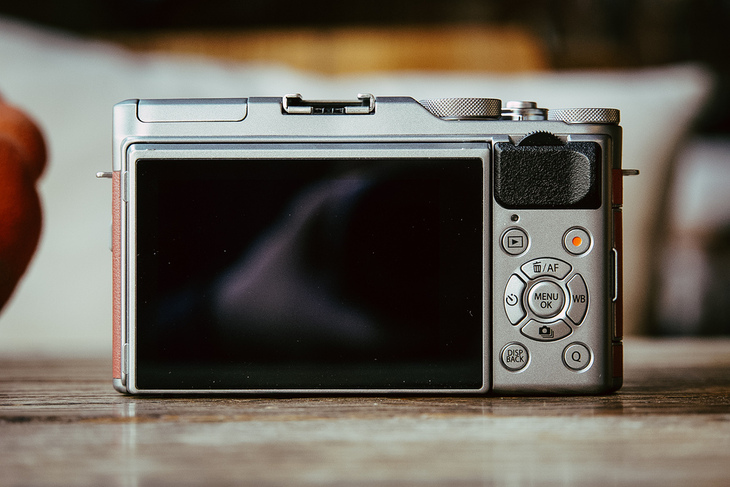 富士X-A5微单评测！不仅能美颜自拍ISO6400感光度画质也很纯净