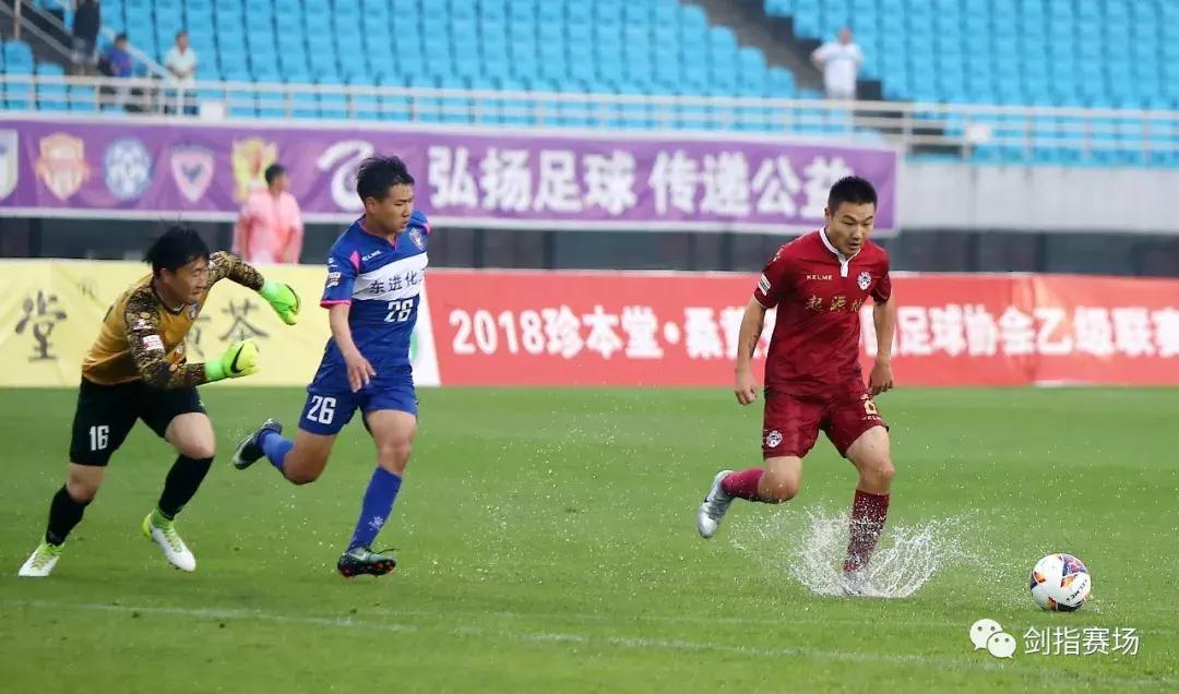 「图集」雨中狂胜！“雨神”淄博星期天5:0沈阳东进联赛首次连胜