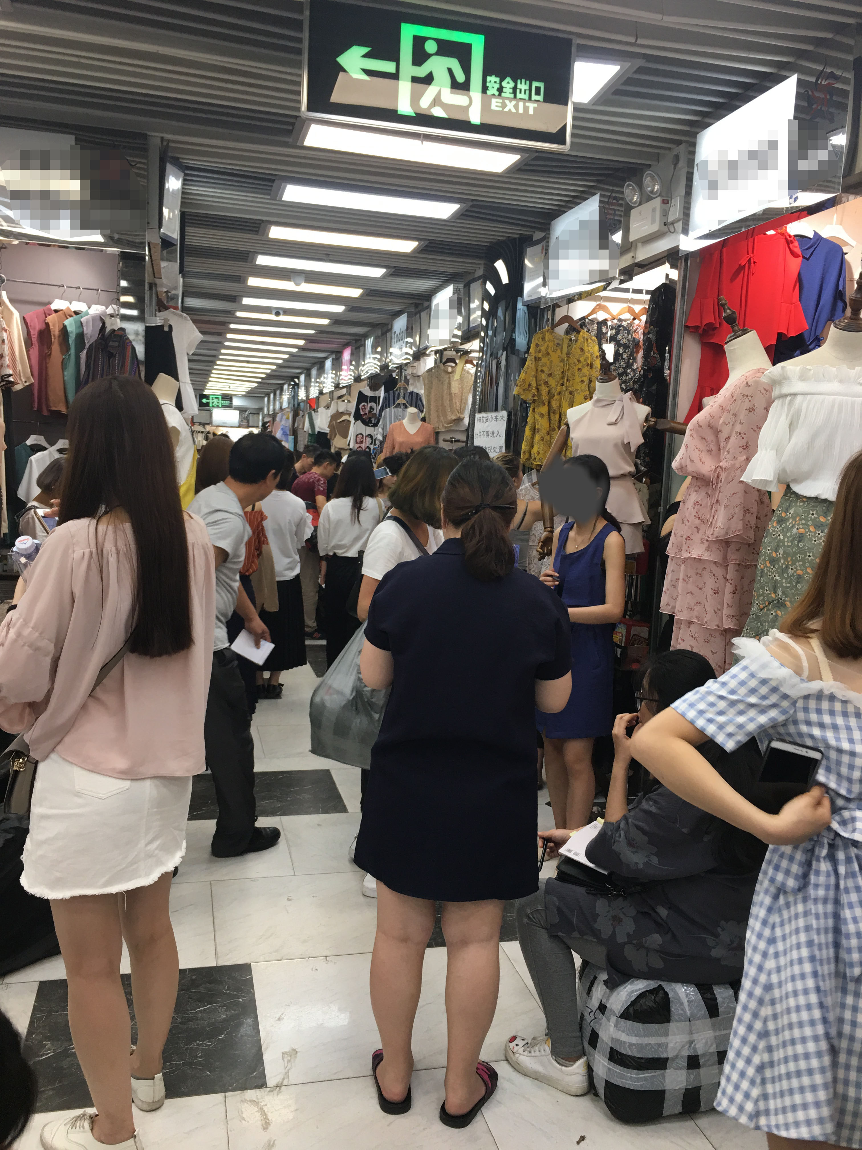 怎么经营好一家线上线下服装店,普通人如何开好一家服装实体店