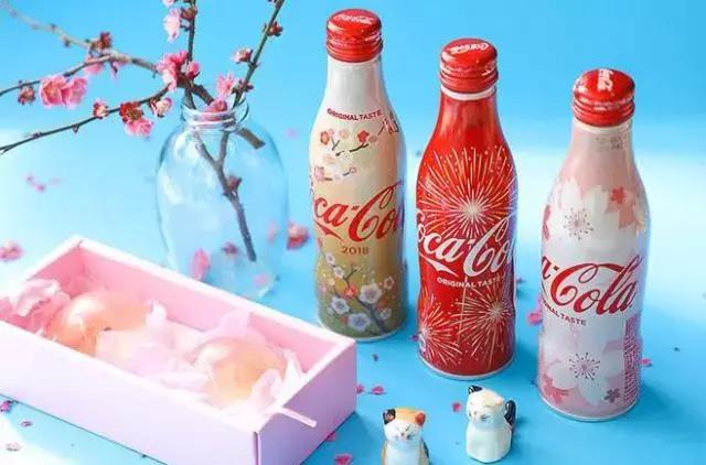 日本可口可乐樱花味,试喝日本樱花味可乐