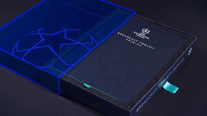 央视体育欧洲冠军联赛,2001年欧洲冠军联赛