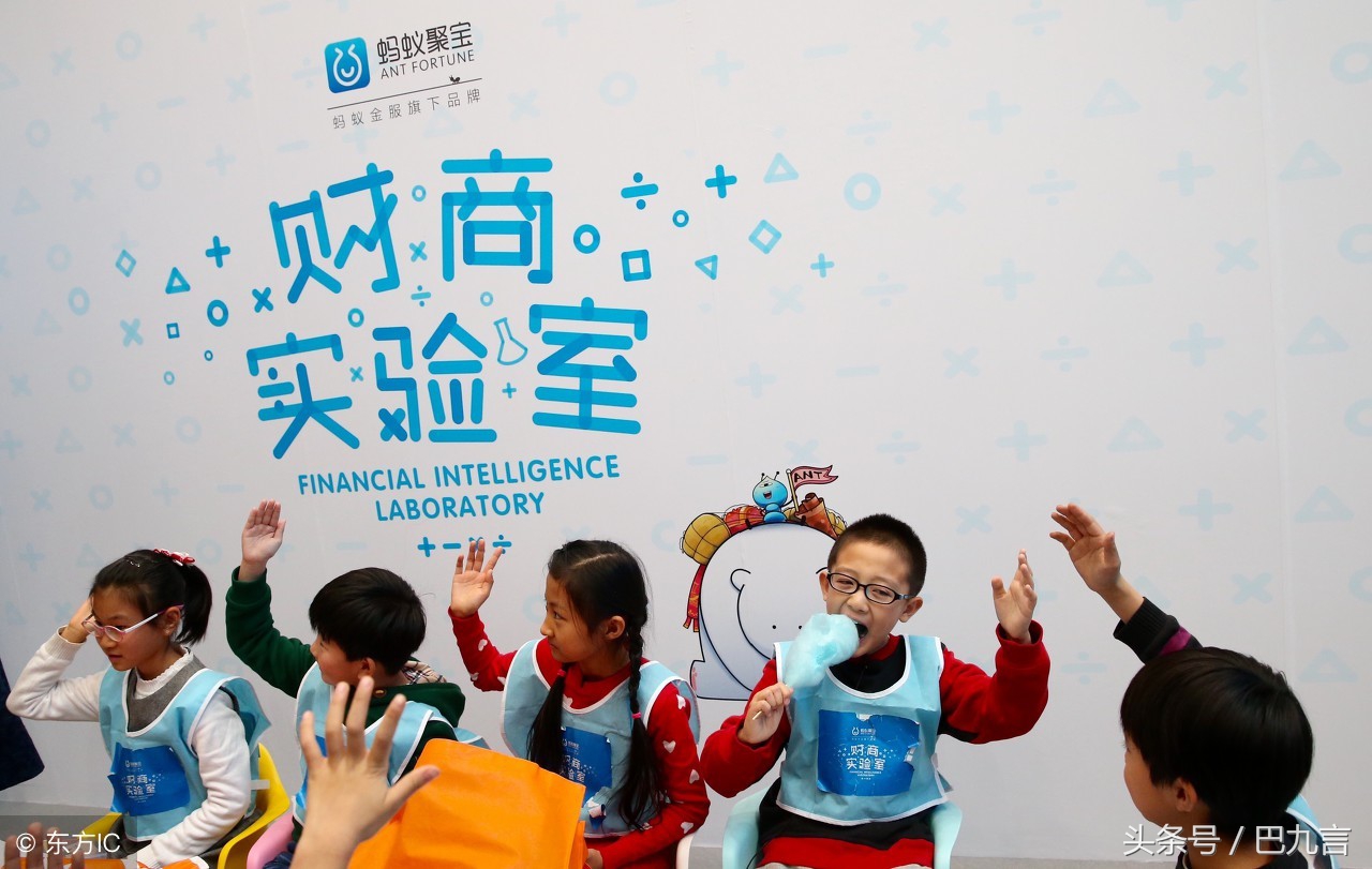 谈钱俗不俗的可爱文案,认真谈钱的样子真的不俗