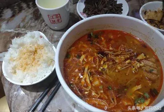 洛阳市洛龙区吃不腻小吃,洛阳特色苦味美食