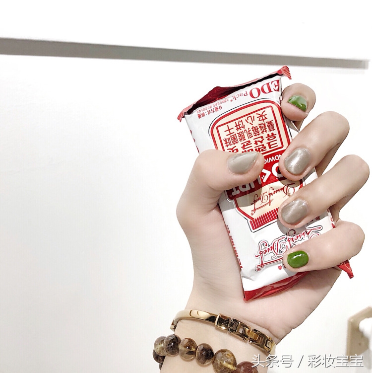 今年最流行的韩式美甲图,今年流行的韩式美甲图片