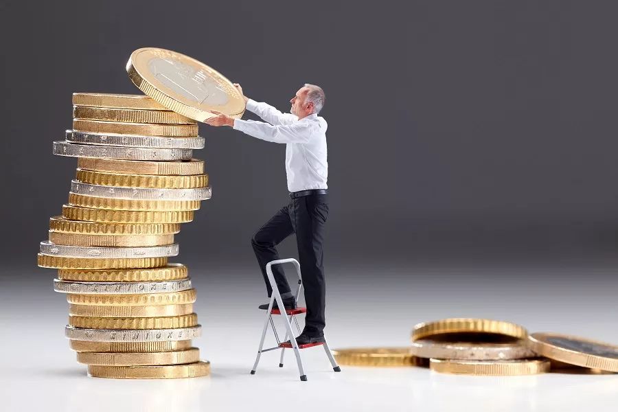 世界杯个人赚钱思路,世界杯球员靠什么挣钱