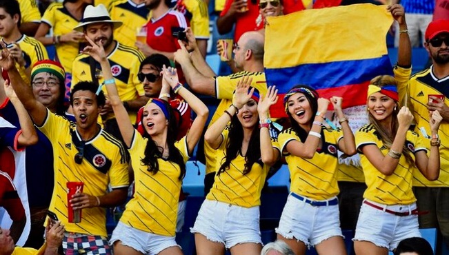 「和芷若看世界杯」：清凉盛夏，激情无限，世界杯来了！