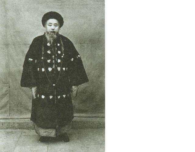 不仅是书法家，还是末代帝师，爱皇帝胜过爱自己的遗老梁鼎芬