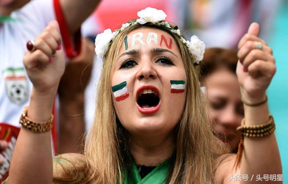 2018世界杯养眼女球迷,世界杯八强女球迷争奇斗艳