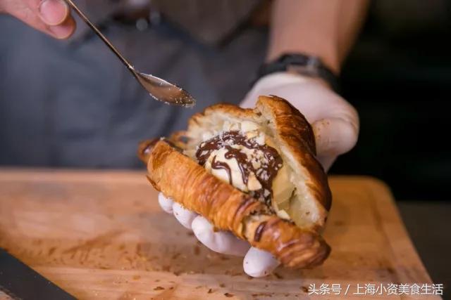 网红店的没落从无人排队开始,排队很久的网红店真的没有意义