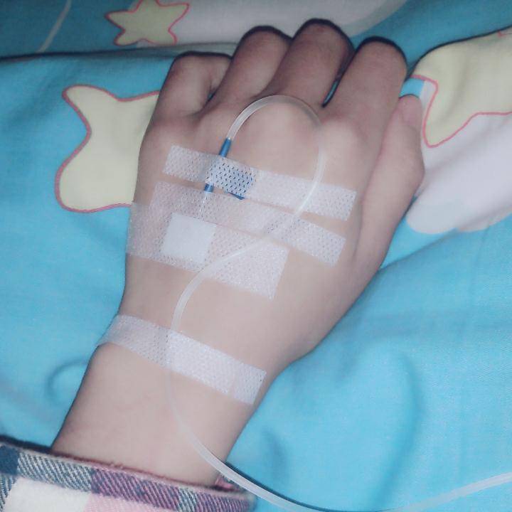 静脉输液肺水肿是怎么引起的,静脉输液出现肺水肿怎么办