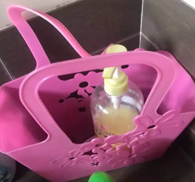 中国大妈才是地球上最敢穿的街头王者!当红时尚单品都是你妈玩剩下的