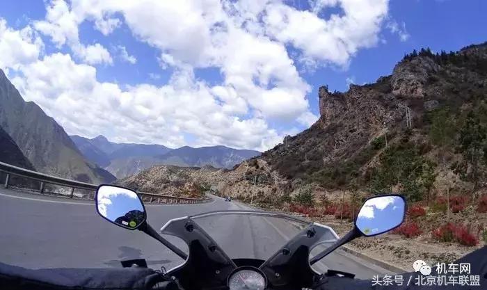 只因一款游戏，他骑着CBR300R进*藏西**了！