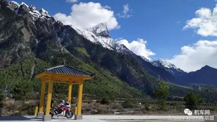 只因一款游戏，他骑着CBR300R进*藏西**了！