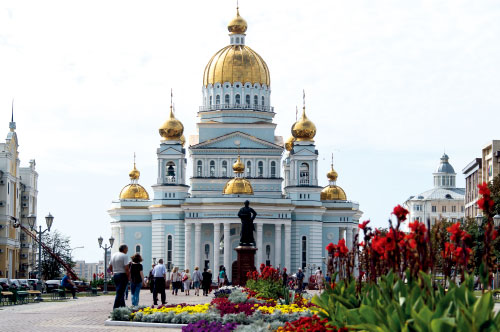 这个年轻的俄罗斯你认识吗