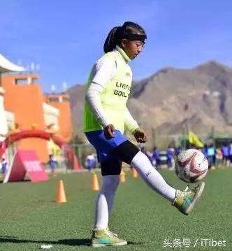 2015拉萨业余足球联赛,1956年足球联赛