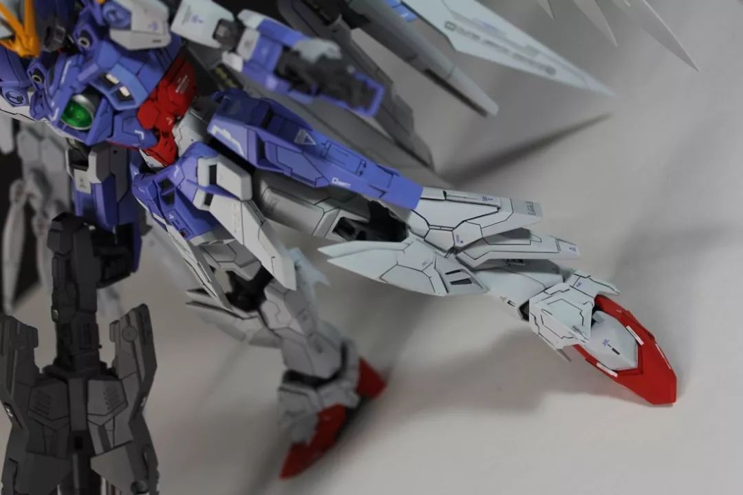 hirm飞翼改造,hirm高达飞翼水贴效果图