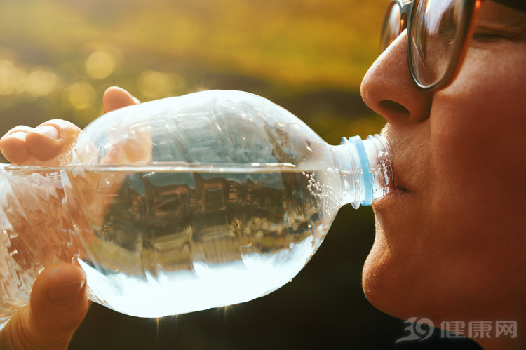 真的会热死人,体温42度高温会热死人吗