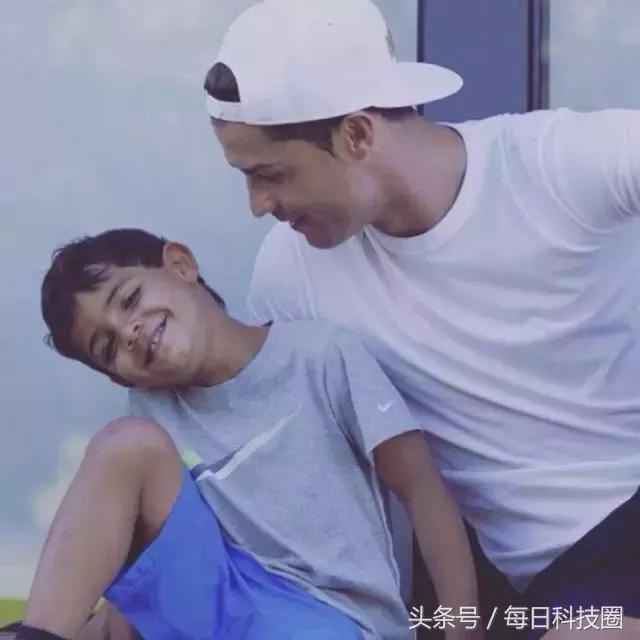 iphone抖音世界杯怎么全屏,苹果手机世界杯用什么软件