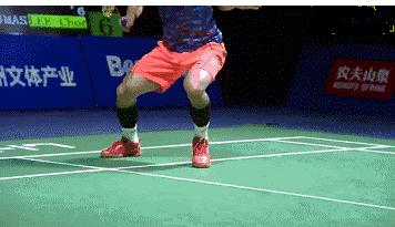 女生打羽毛球后场如何发力,羽毛球后场正手过渡对角教学