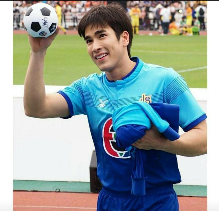 世界杯上看帅哥,世界杯现场看足球