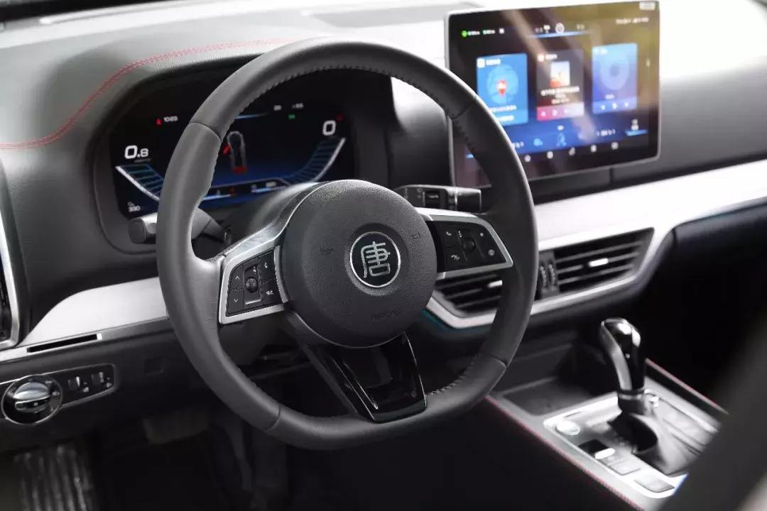 2021款比亚迪唐燃油版内饰图片,比亚迪唐plusdmi内饰
