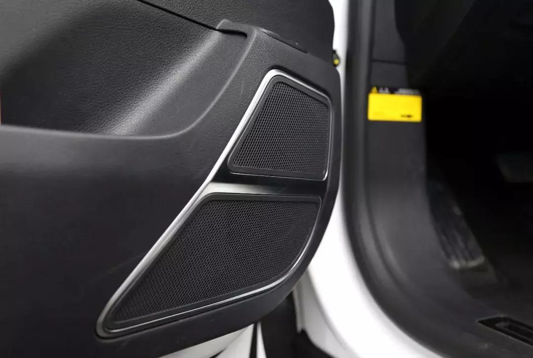 2021款比亚迪唐燃油版内饰图片,比亚迪唐plusdmi内饰