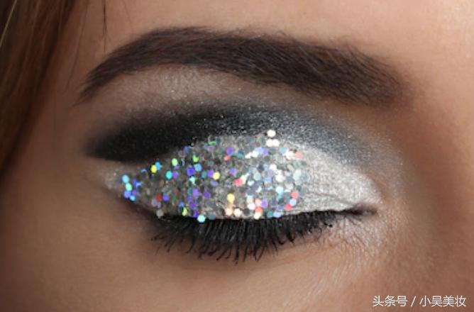 激情四射的世界杯赛场,激情世界杯相约卡塔尔