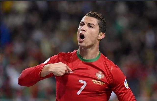 发福利啦！俄罗世界杯看帅哥美女，看一看有没有你的最爱！