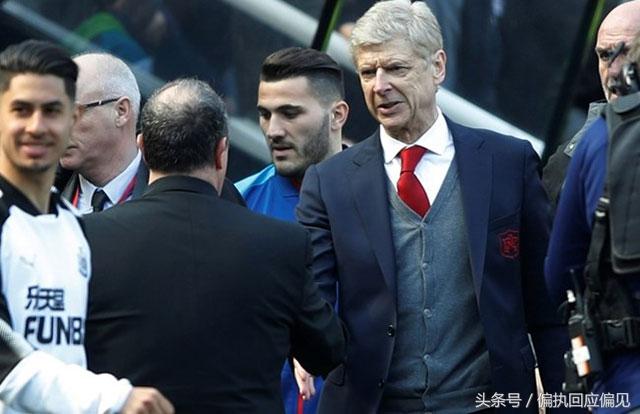 世界杯裁判判点球霸气瞬间,世界杯裁判判罚后再改判