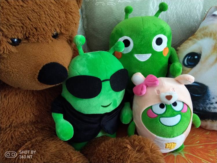 带拍照功能的游戏,手机除游戏拍照还有什么刚需性能