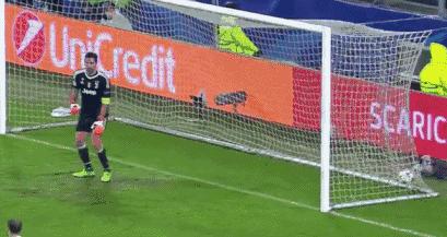 年轻的c罗到底有多可怕,c罗自律的可怕到什么程度