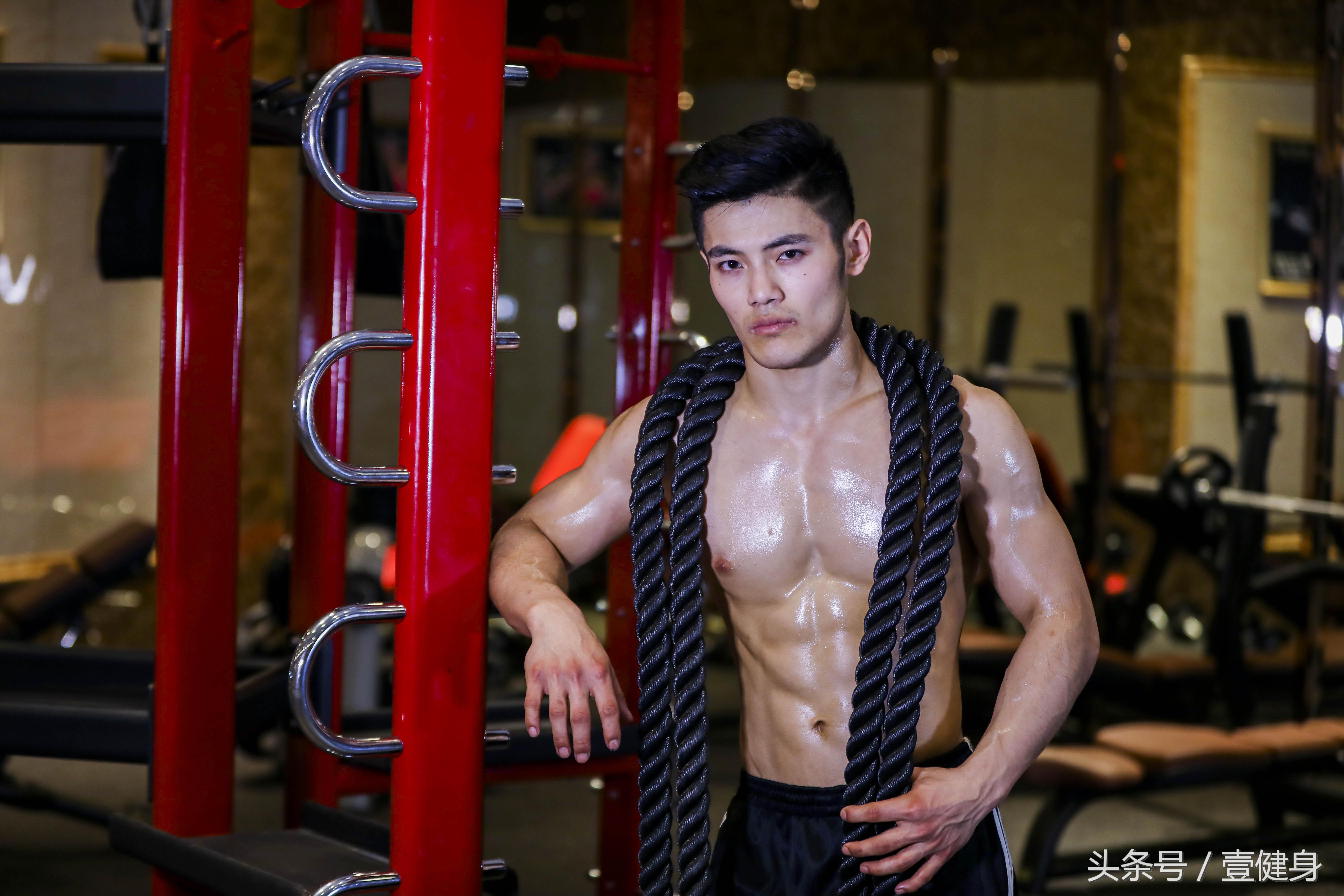 好久不运动运动后肌肉酸痛怎么办,运动第一天后酸痛第二天怎么运动