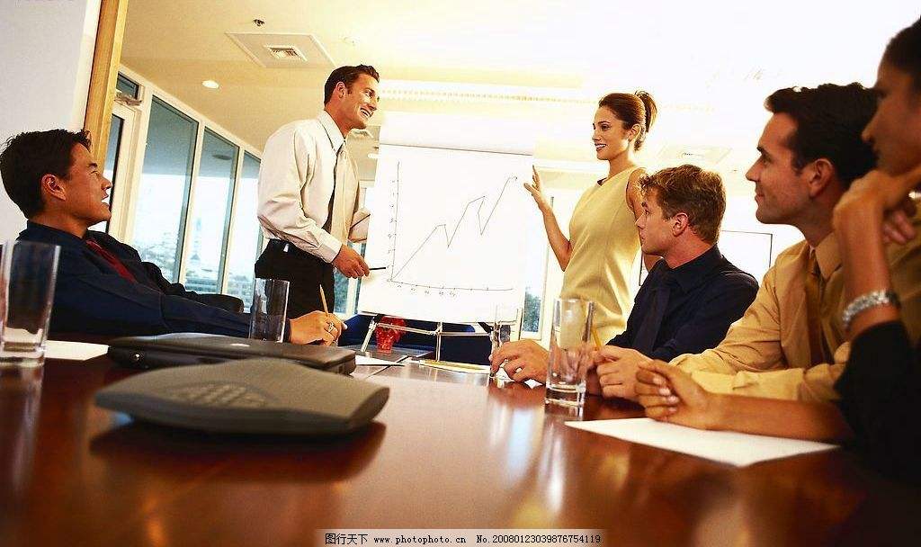 如何将足球运用在体适能上,如何提高足球比赛场上位置感