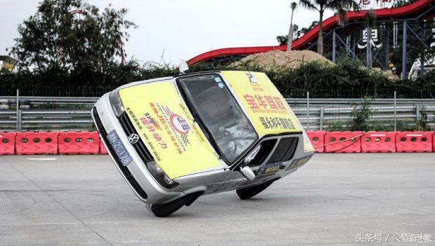 豪霆赛道,海泉湾元气国潮嘉年华