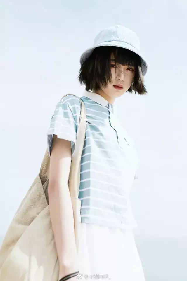 夏天拍照必备的10件衣服,夏季拍照服饰搭配图片