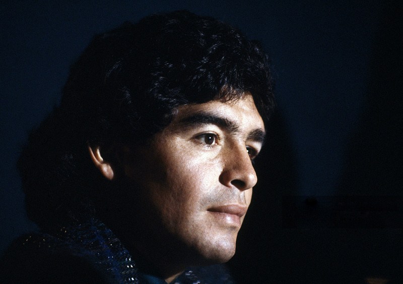 上帝之手马拉多纳位置,上帝之手马拉多纳是哪一届