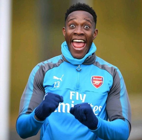 踢球要开心,踢球要积极