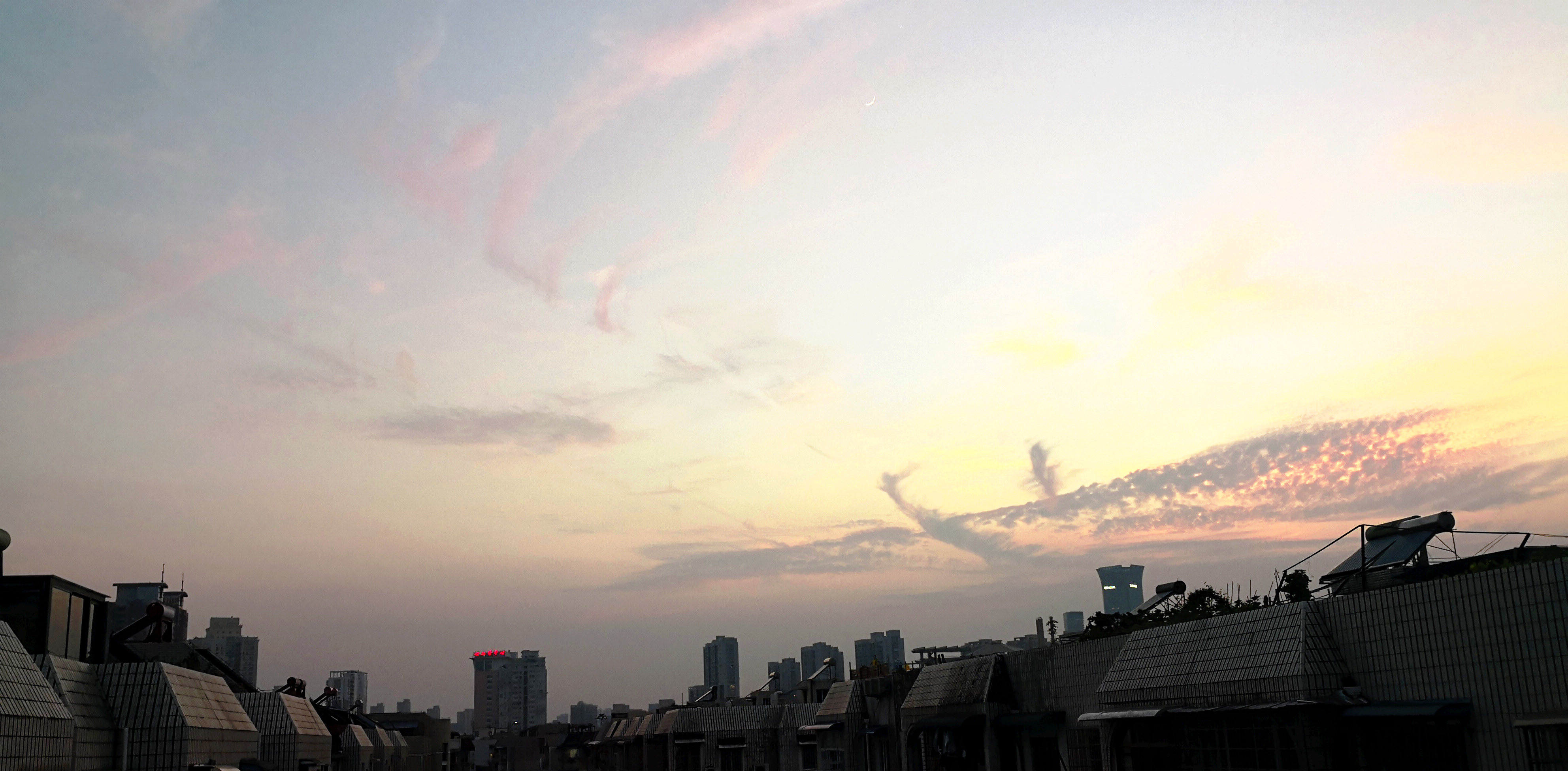 小学生作文对世界杯的看法,一年级看完足球赛观后感