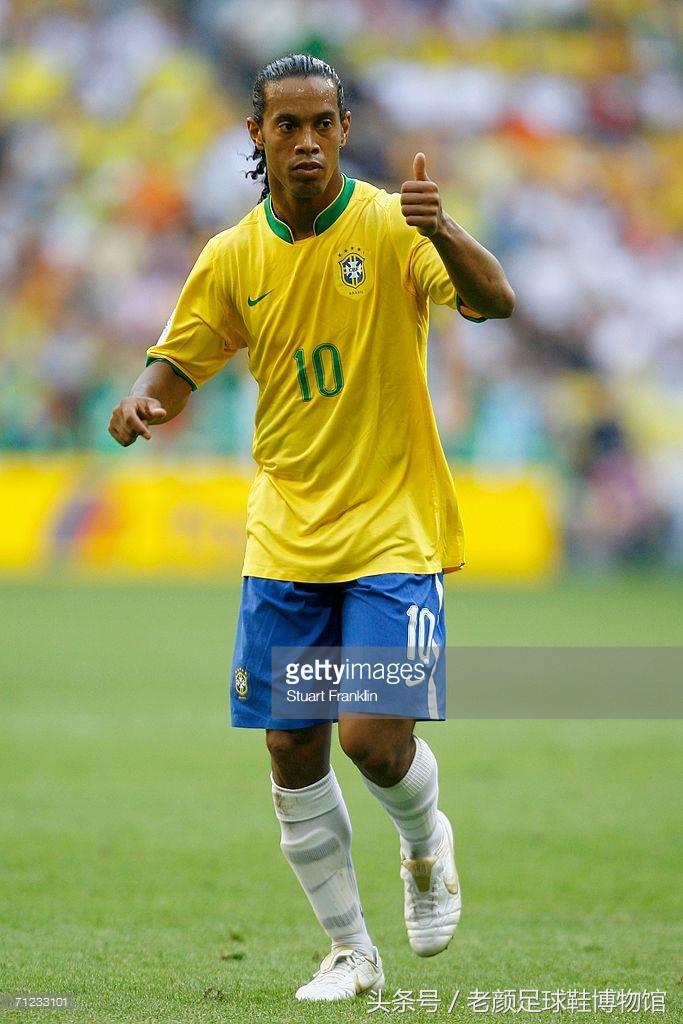 06年世界杯宣传nike,世界杯最火的足球鞋