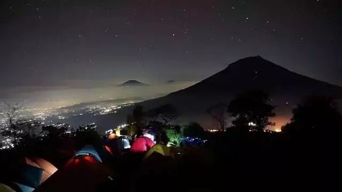 印尼热带雨林徒步,去印尼看火山最全攻略
