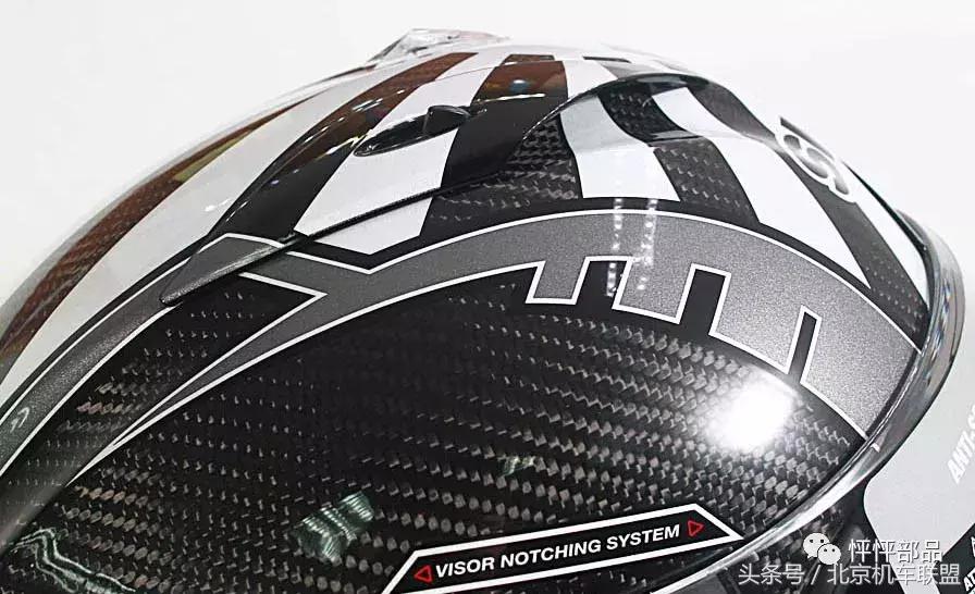 sharkracerpro头盔30周年碳纤维,sharkracerpro头盔红色